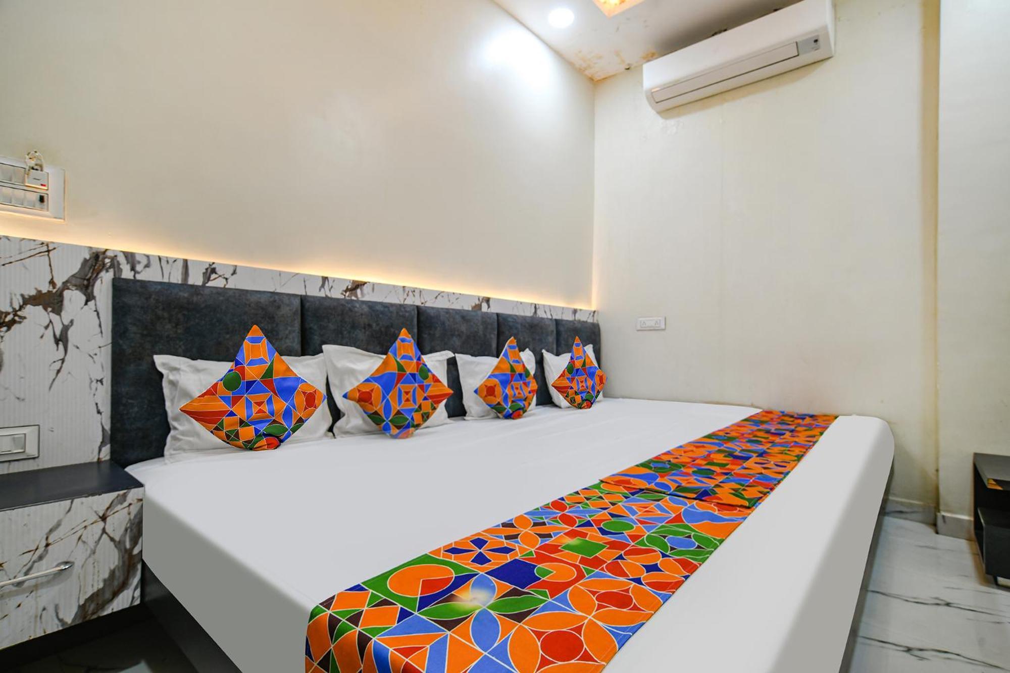 Fabexpress Orbit Hotel Ujjain Exterior foto
